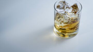 47-letni lekarz z pogotowia w Krośnie podejrzany o pełnienie dyżuru pod wpływem alkoholu