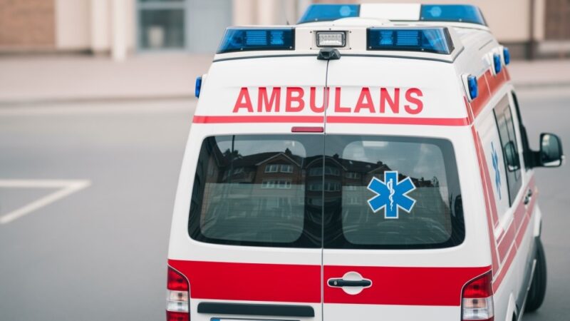 Nowa przyczepa gaśnicza dla strażaków z Dukli dzięki wsparciu lokalnej firmy