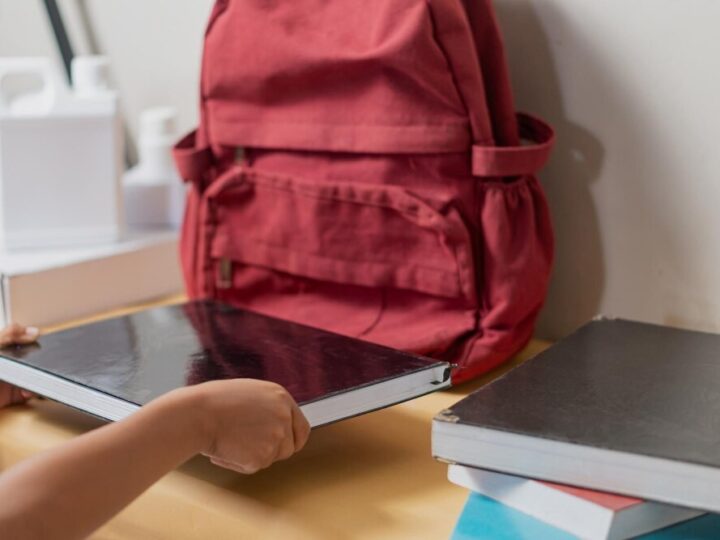 Bajkowe święta z ulubionymi bohaterami – weź udział w plastycznym konkursie!