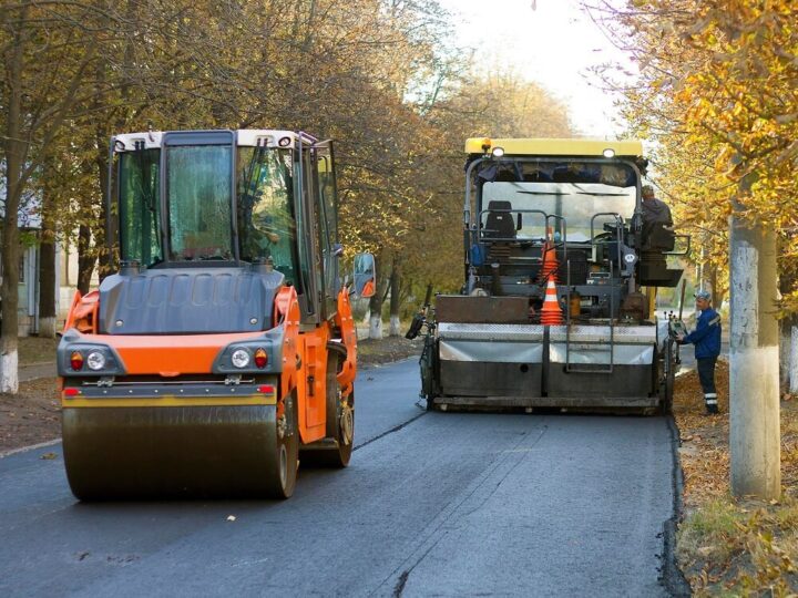 Korczyna modernizuje drogi: nowa umowa na dojazdy do gruntów rolnych