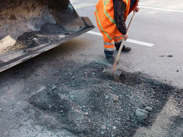 Nowa droga w Jedliczu: zakończenie pierwszego etapu budowy i poprawa komunikacji miejskiej