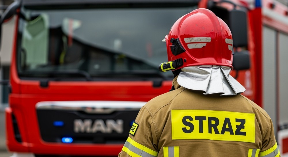 Awansy i odznaczenia dla strażaków OSP Iskrzynia z okazji Święta Niepodległości