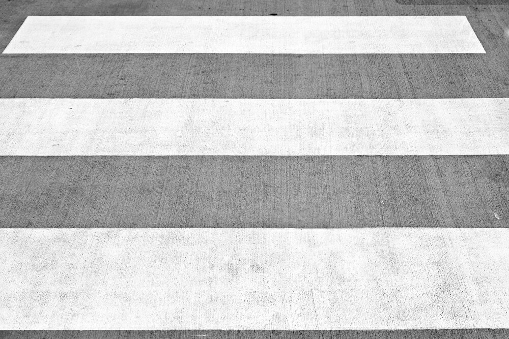 Dwa incydenty w Dukli: potrącenie pieszego i plama ropy do usunięcia