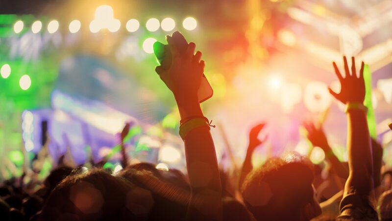 Sztuka w Krośnie: Dwie wyjątkowe wystawy na jeden wieczór