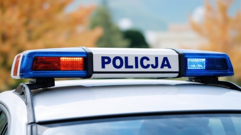 Bezpieczni Seniorzy w Erze Cyfrowej: Debata w Łękach Dukielskich