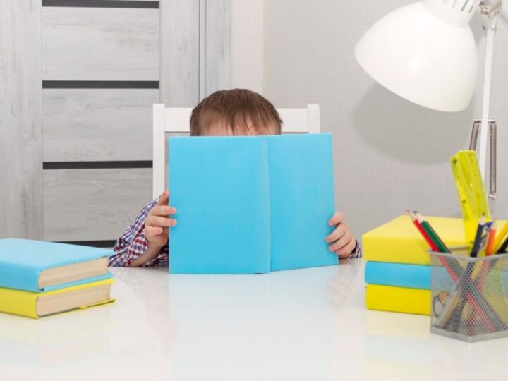 Nowa sala gimnastyczna w Żarnowcu: uczniowie zyskali nowoczesne miejsce do sportu!