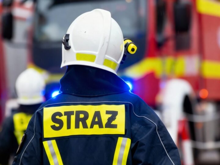 Druhowie z OSP Równe zdobywają nowe umiejętności w trudnych warunkach wiatrołomów