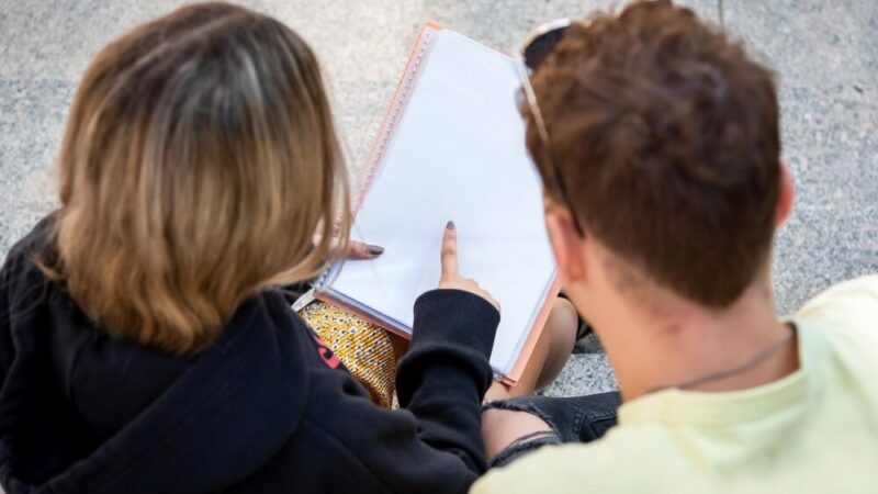 Nowoczesne technologie dla krośnieńskich szkół – wsparcie w edukacji cyfrowej