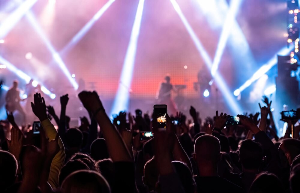 INOROS & Liber: Góralskie rytmy i rapowe hity na Jarmarku Korczyńskim 2026!