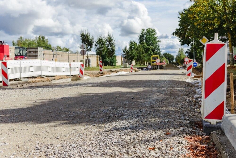 Iskrzynia zyska nową infrastrukturę: rozbudowa ul. Ogrodowej i Strażackiej z mostem!