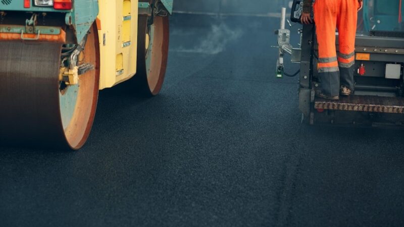 Asfaltowe modernizacje w gminie Miejsce Piastowe – 1,3 mln zł na nowe drogi!