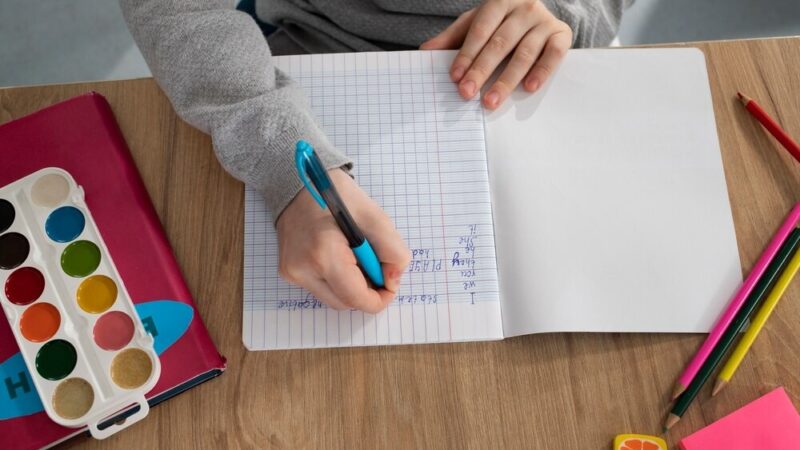 Edukacja dla Seniorów: Klucz do Bezpieczeństwa i Świadomości Prawnej