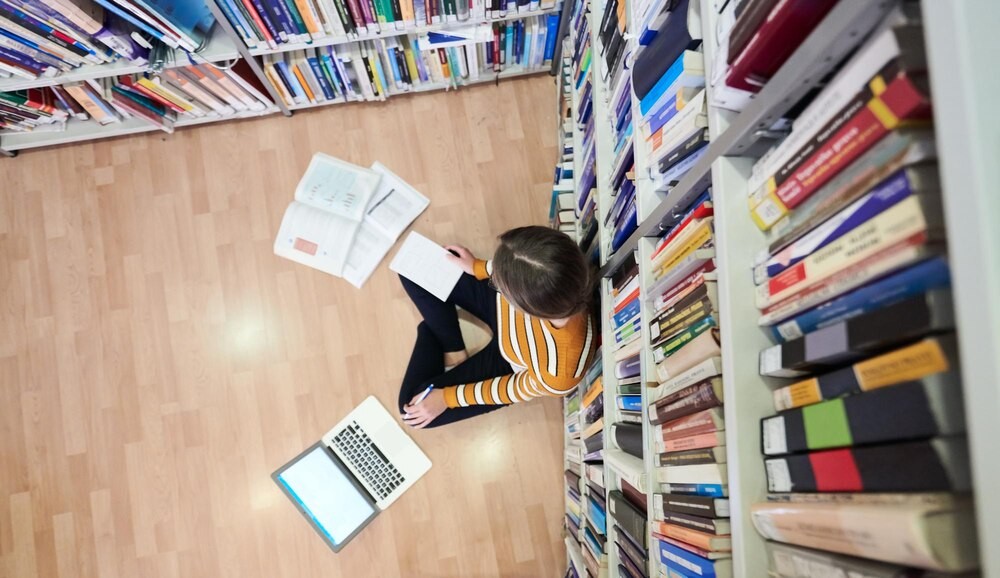 Spotkania z Joanną Jagiełło w Krośnieńskiej Bibliotece Publicznej