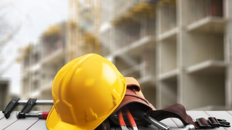 Nowa elewacja byłego żłobka w Dukli – modernizacja rusza pełną parą!