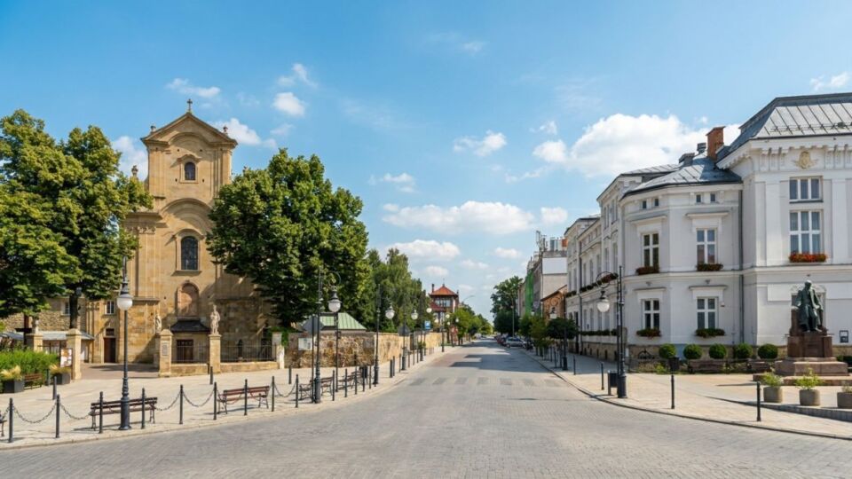 W BWA cykl Woźnego z jednej rodzinnej fotografii